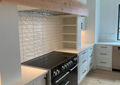 post-sonstruction cleaning of a kitchen